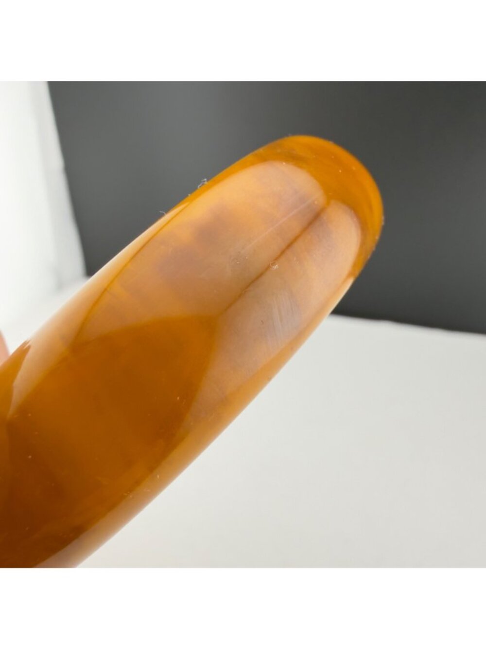 Vintage Bakelite Bangle Bracelet Caramel Marbled Chunky Wide 8 inches - Picture 6 of 9
